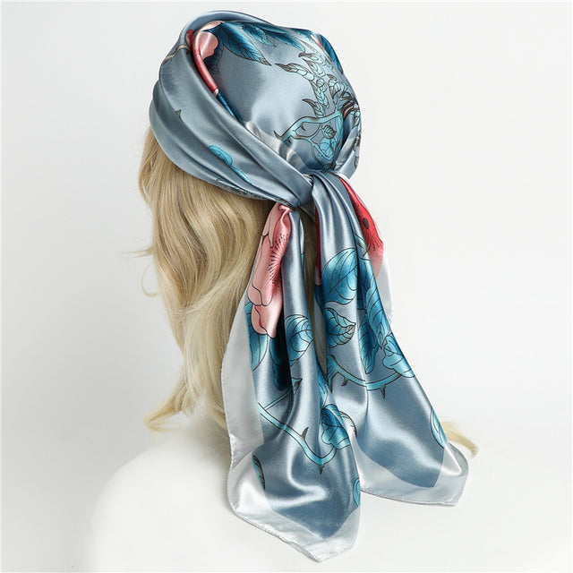 Elegant bandana