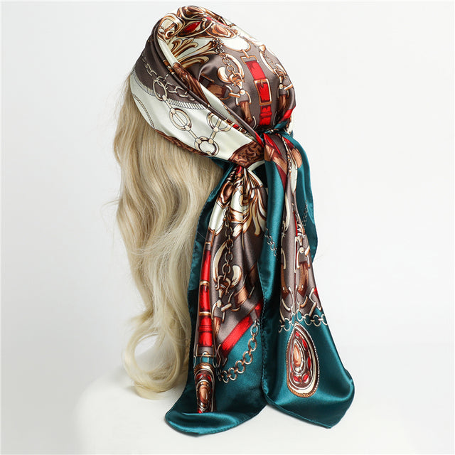 Elegant bandana